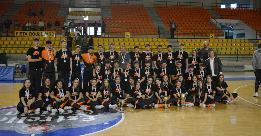 Entrega de medallas da Copa Deputación de Baloncesto