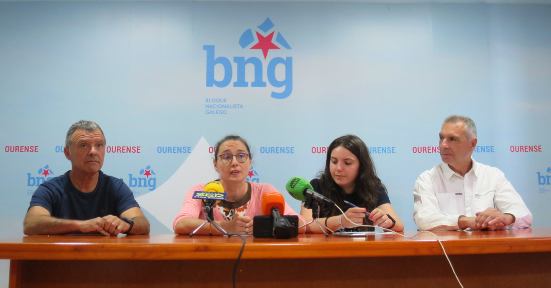 O grupo municipal do BNG nunha rolda de prensa