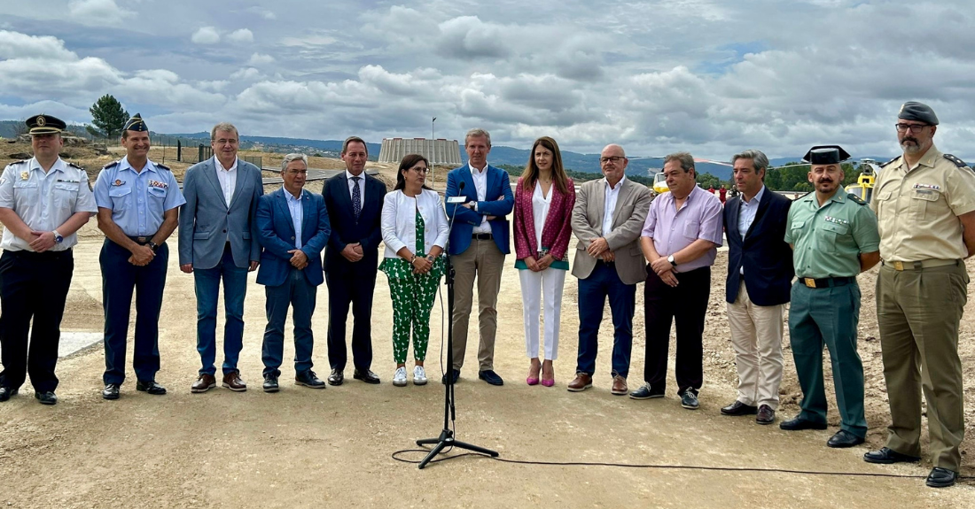 O presidente da Xunta de Galicia, Alfonso Rueda, visita a nova base aérea Verín-Oímbra