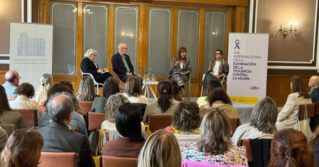 Imaxe da conferencia “Erradicar a trata e a explotación sexual. Unha responsabilidade colectiva” no Liceo de Ourense