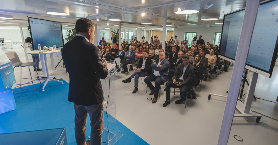 Presentación da nova ferramenta de IA da Xunta no Centro de FP Eduardo Barreiros