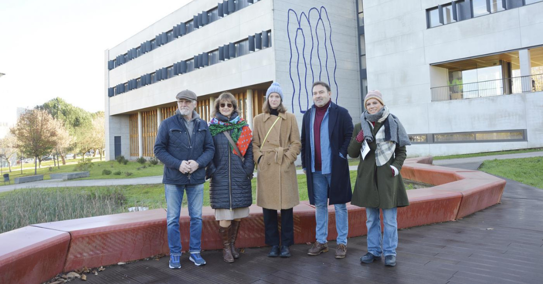 Inauguración do mural ‘Dúas fontes, unha fonte’, no campus de Ourense