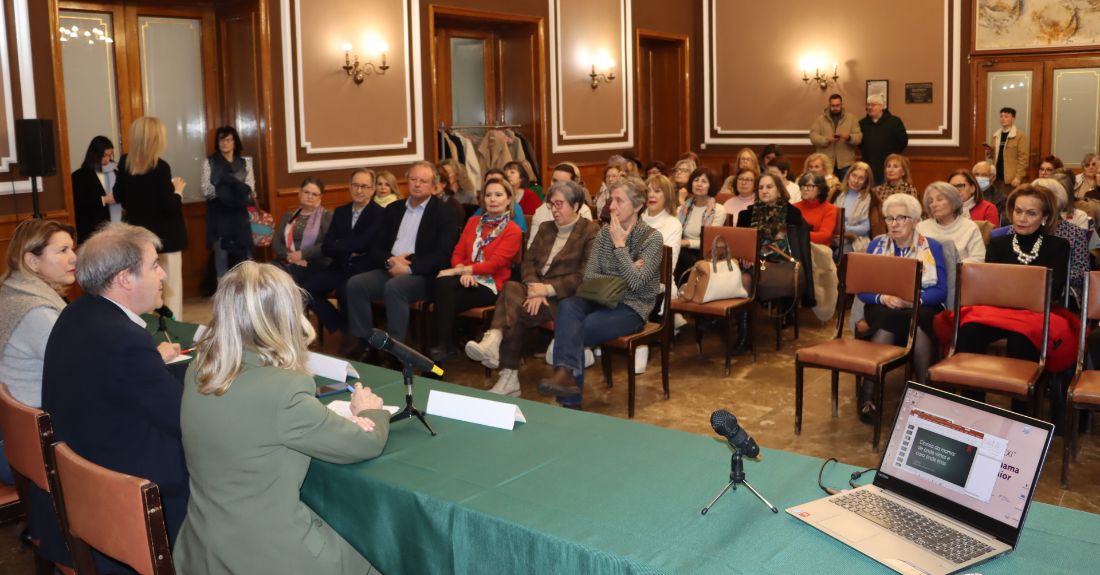 Charla Maiores S.XXI - El Cáncer de Mama en la Mujer Mayor