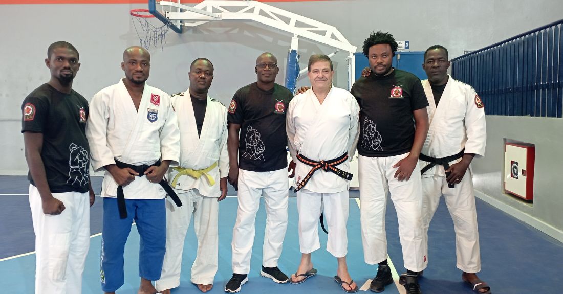 Stage mundial de Nihon Tai Jitsu