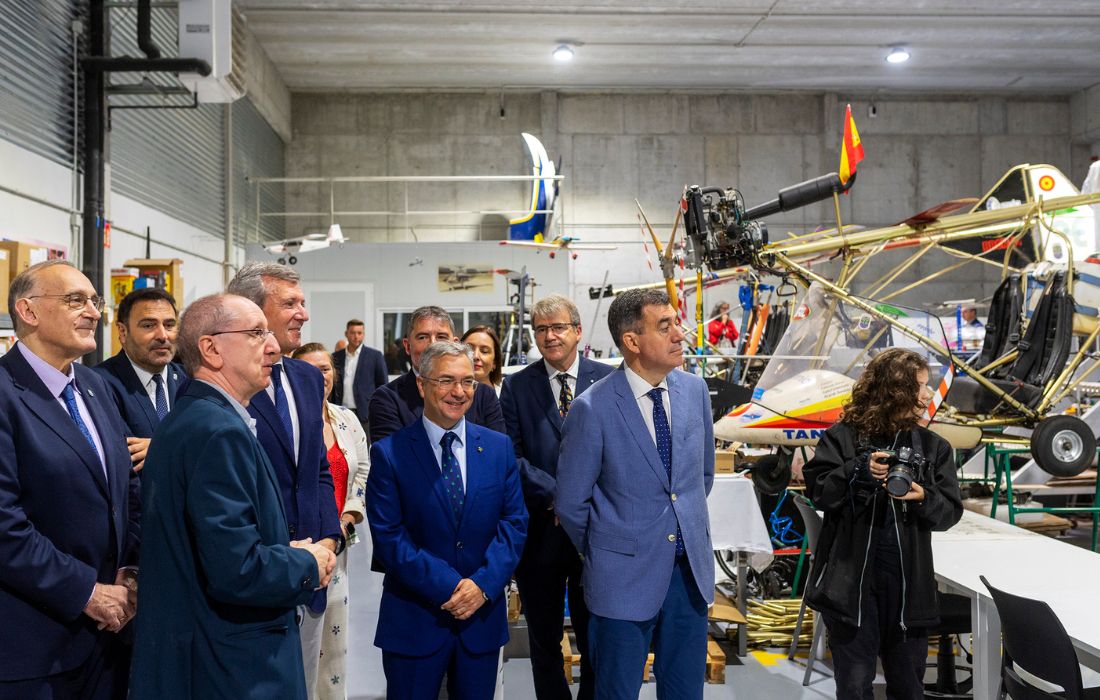 xunta-visita-aeroespacial-ourense
