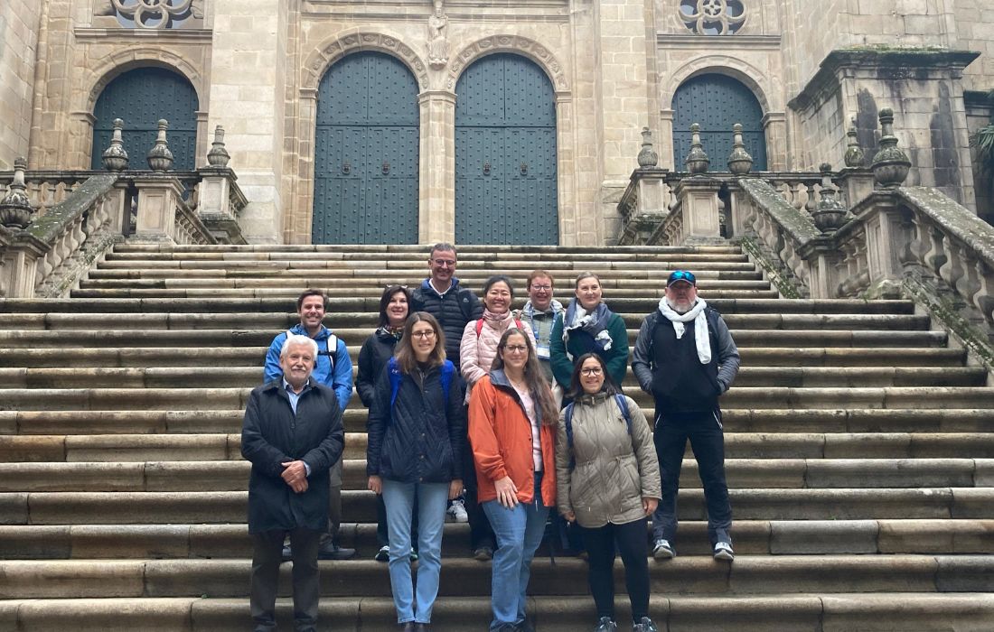 visita-touroperadoores-catedral-ournse