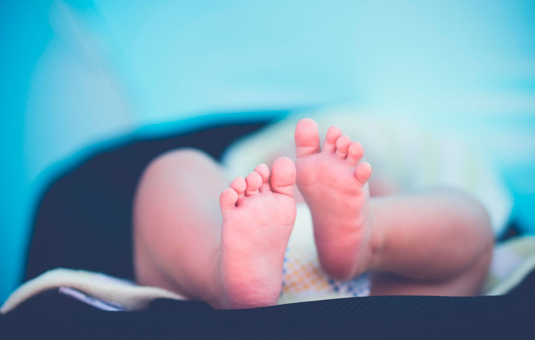 bebe-recen-nacido-natalidade