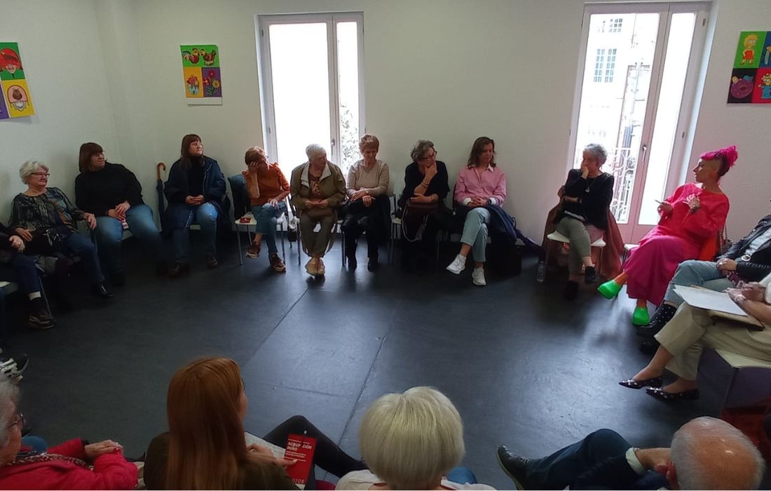 charla-mulleres-avv-miño