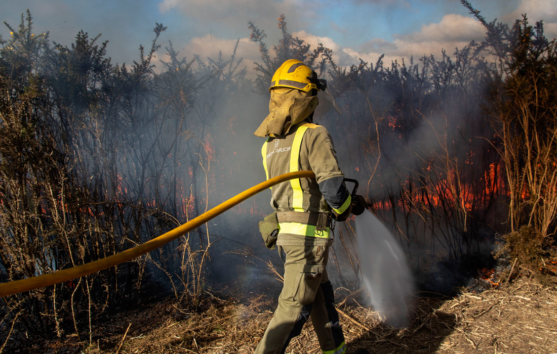 incendios-bombeiro-forestal-pladiga