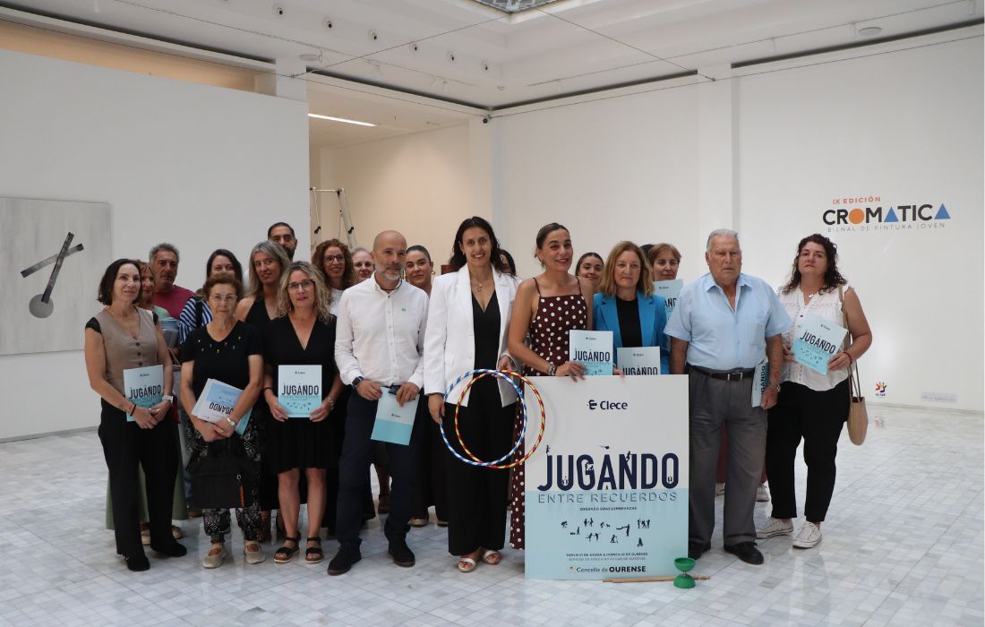 presentacion-xogando-entre-lembranzas-ouurense