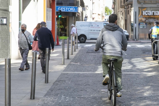 Imaxe dun ciclista pola Coruña