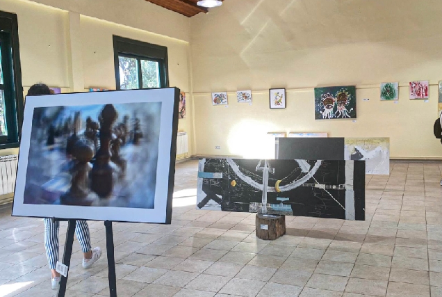 Imaxe da exposición das Escolas Municipais de Culleredo