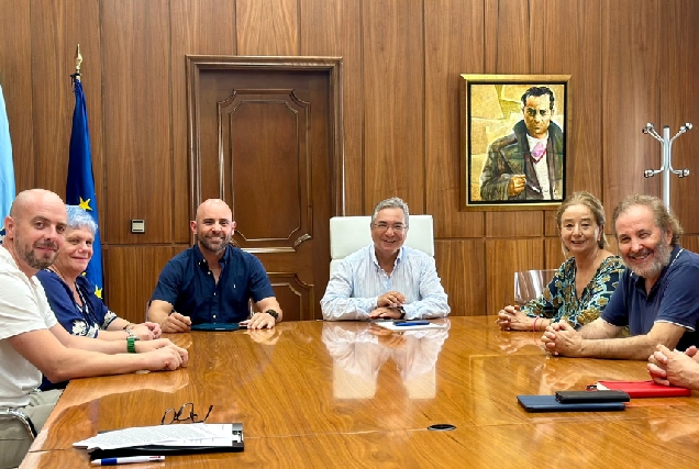 Reunión entre a Deputación de Ourense e o Concello de Gomesende para recuperar a minería heroica da zona