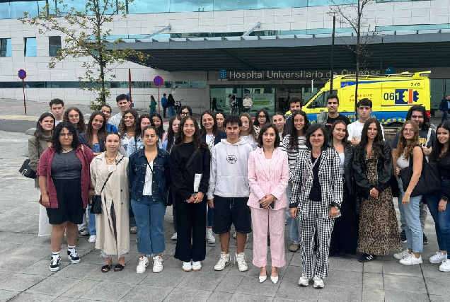 Ourense da a benvida á súa futura promoción de estudantes de enfermaría