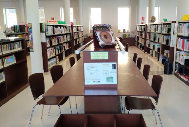 Imaxe da biblioteca de Elviña na Coruña